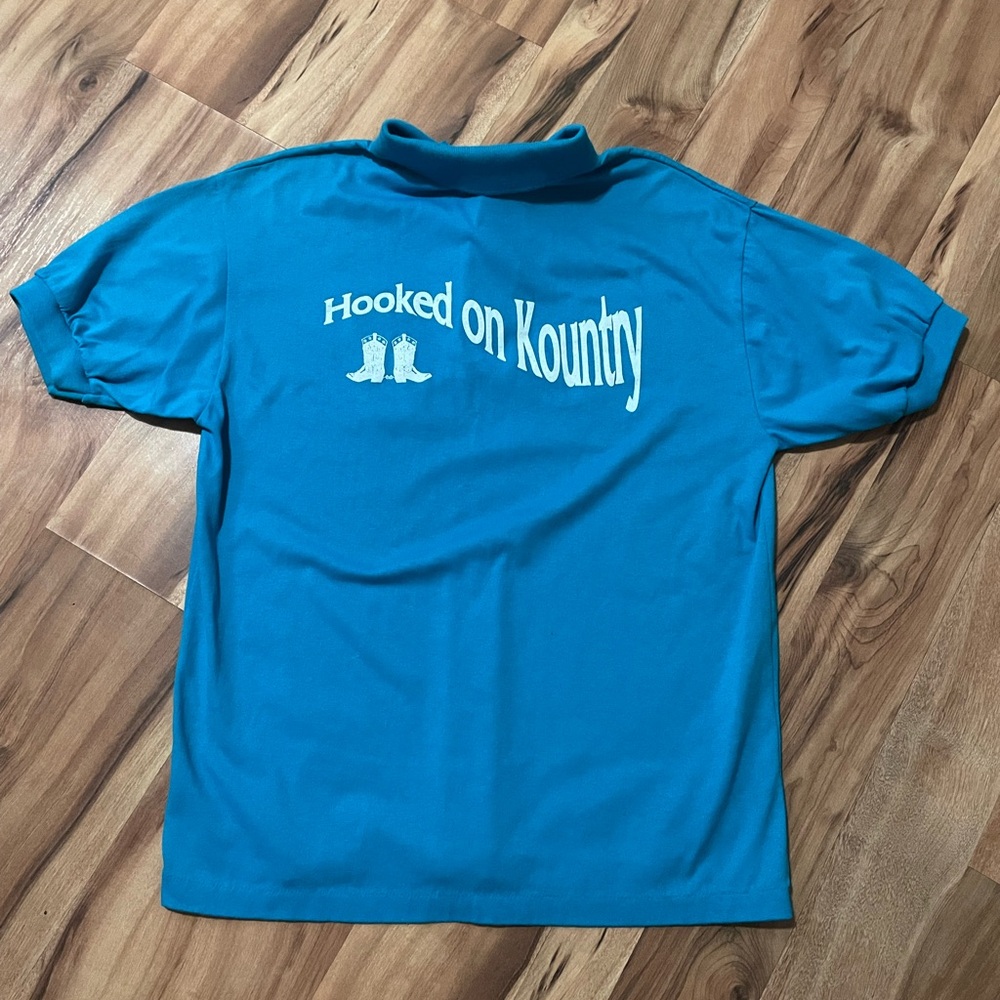 VTG Custom made “Hooked on Kountry” Polo Sz Med